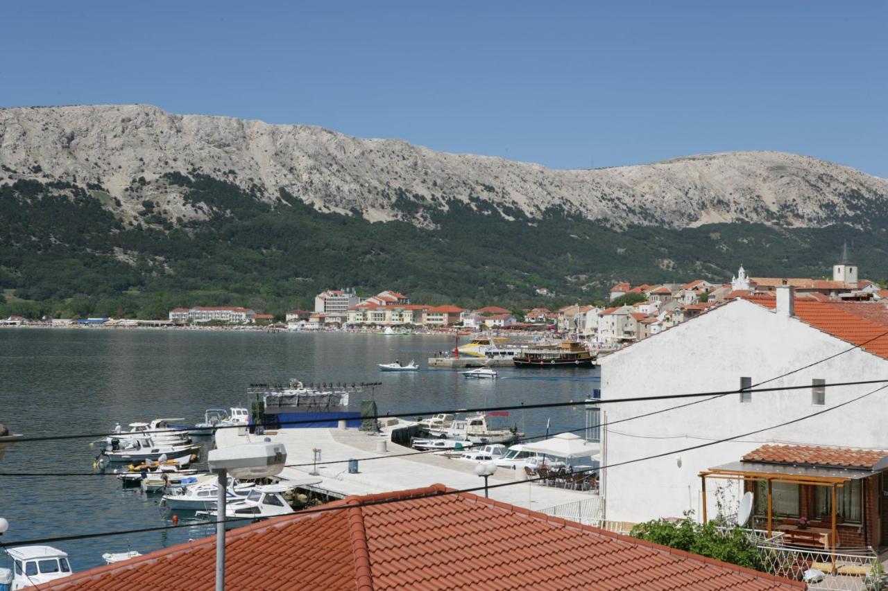 Apartment Mario With Terrace And Sea View Baška Kültér fotó
