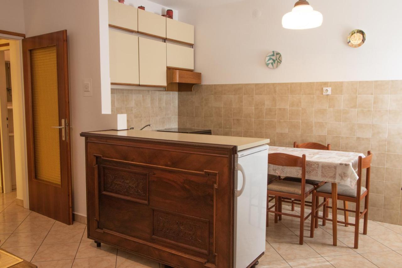 Apartment Mario With Terrace And Sea View Baška Kültér fotó